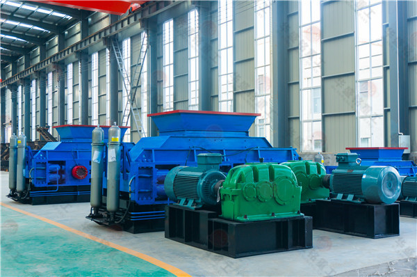 時產200噸的重晶石制砂機結構優(yōu)勢