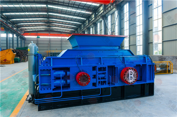時產50噸的石頭制砂設備多少錢一臺