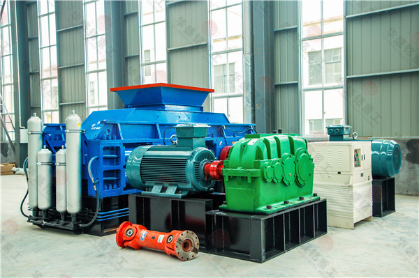 時產200噸的對輥制砂機一套多少錢?