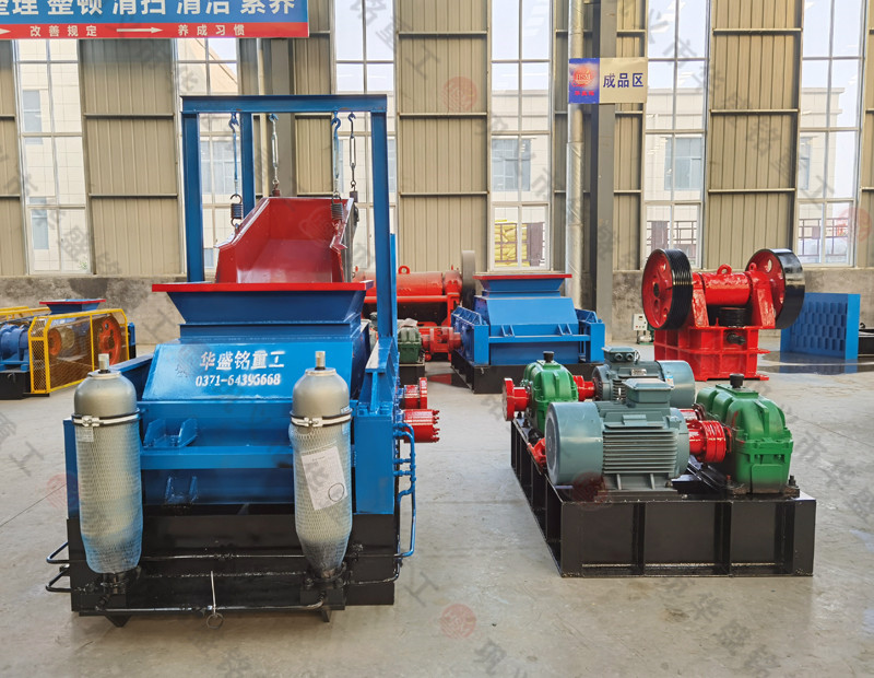 1510型對輥制砂機產能如何?對比沖擊破在青石制砂中的效果